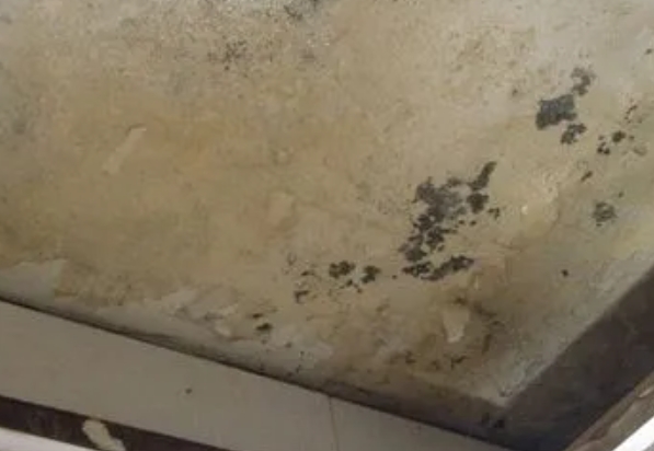 梅河口阳台漏水维修公司分享下梅河口卫生间渗水维修需要注意哪些问题。